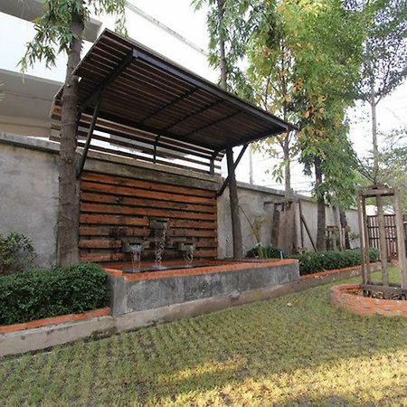 Leesort @ Onnuch Hotel Bangkok Ngoại thất bức ảnh