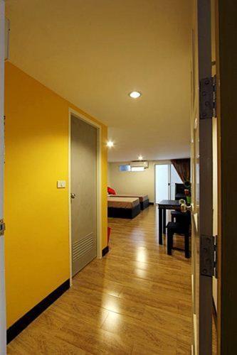 Leesort @ Onnuch Hotel Bangkok Phòng bức ảnh