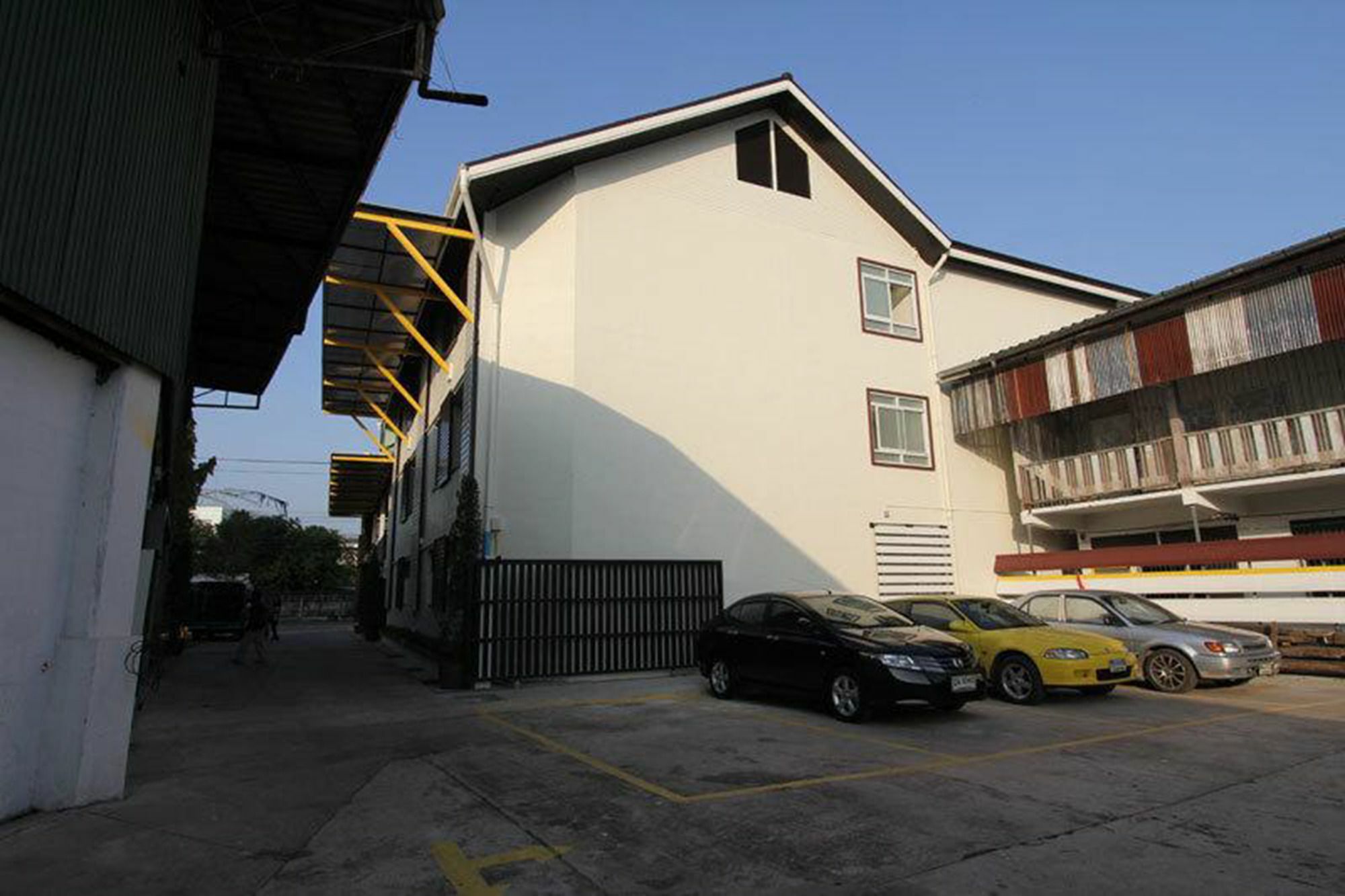 Leesort @ Onnuch Hotel Bangkok Ngoại thất bức ảnh